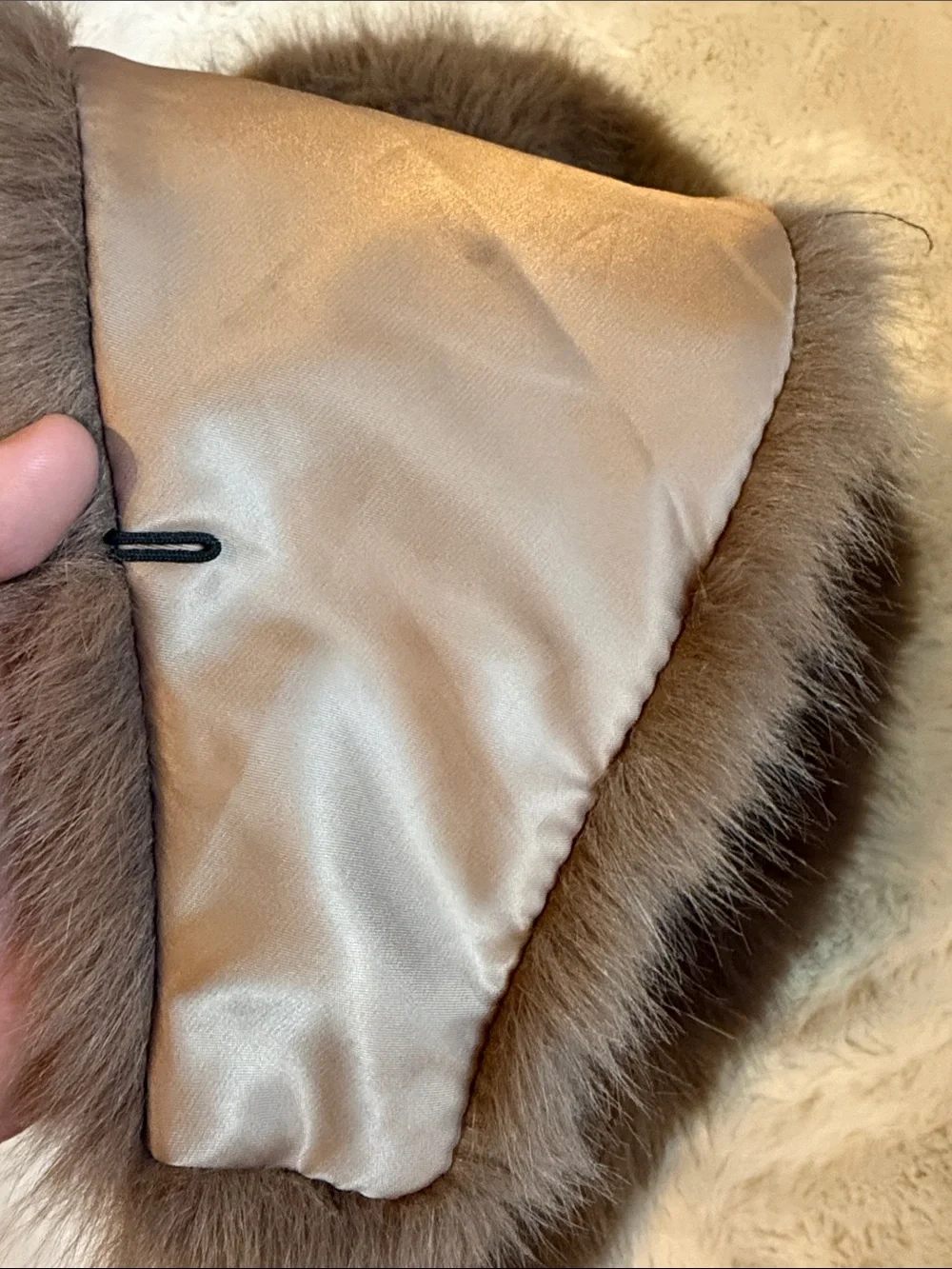 Soft Taupe faux Fur Collar Scarf